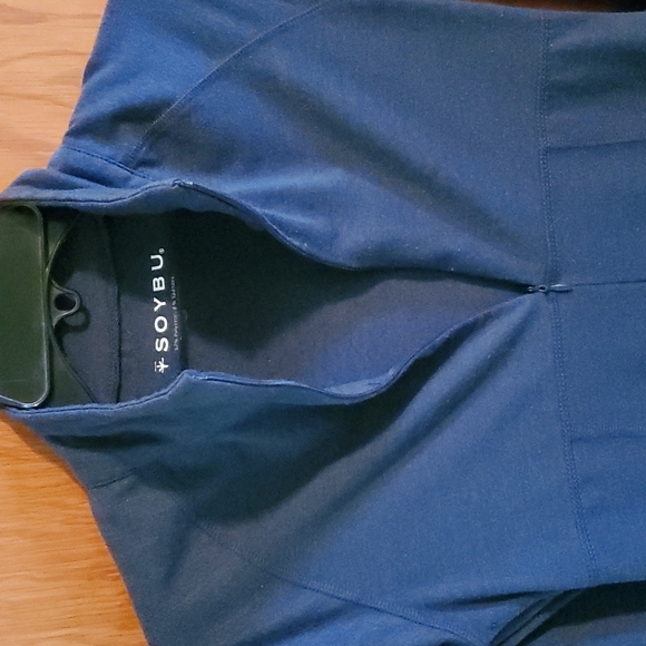 SOYBU performance dress - Picture 4 of 5